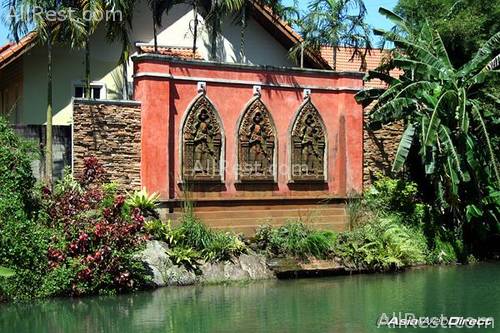 At Panta Phuket Hotel 65